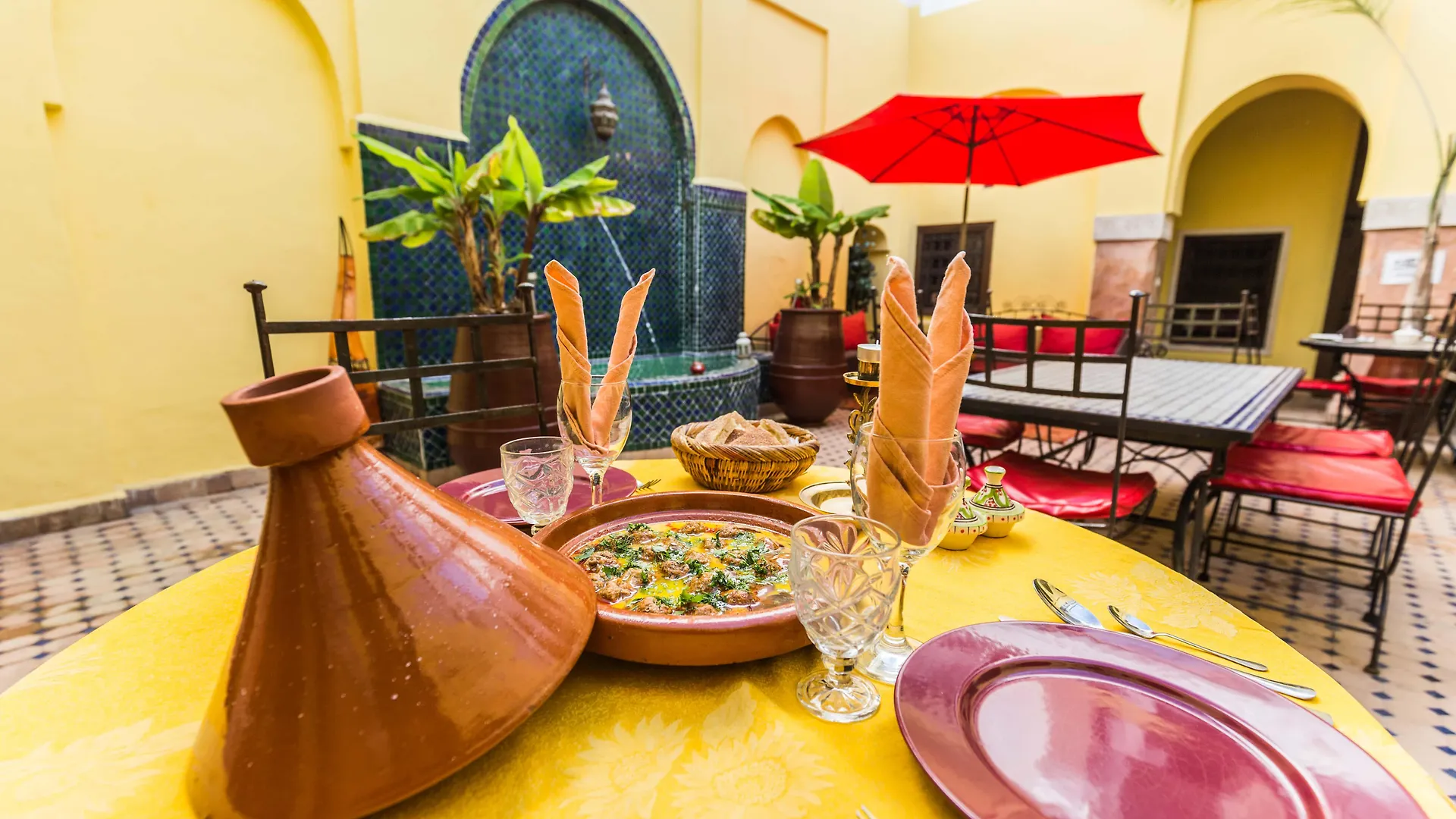 לינה וארוחת בוקר מרקש Riad Le Jardin De Lea, Suites & Spa