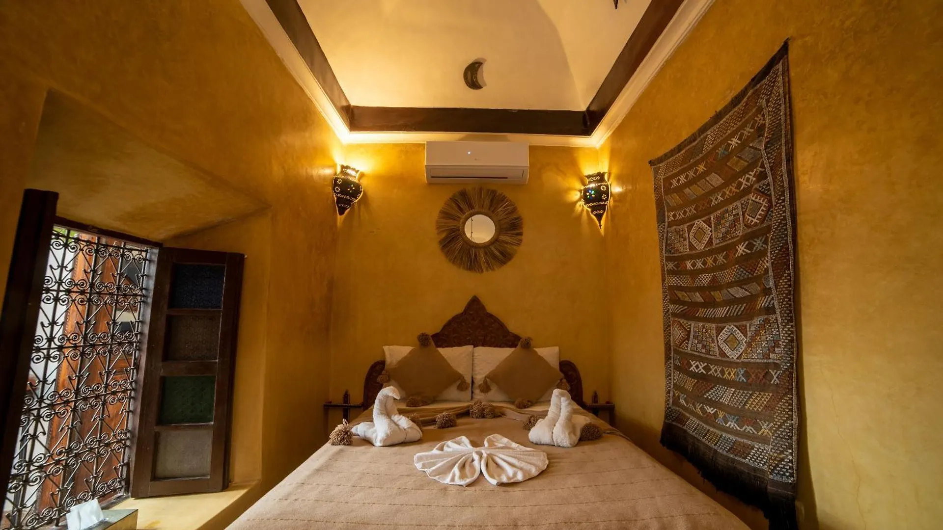 *** לינה וארוחת בוקר מרקש Riad Le Jardin De Lea, Suites & Spa מרוקו