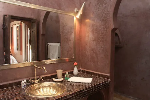 מרקש Riad Le Jardin De Lea, Suites & Spa לינה וארוחת בוקר